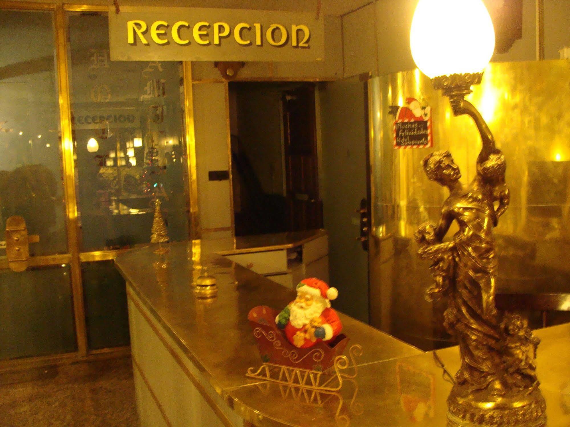 Hotel Aeropuerto Монте-Гранде Екстер'єр фото